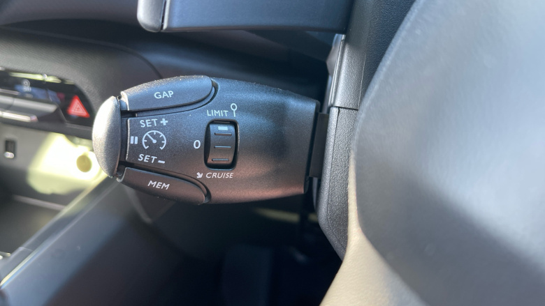 Citroen C5 Aircross 1.2 Hybrid 145 Max Edition 5dr Auto Petrol Hatchback